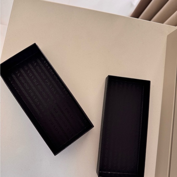 Prada Box - Picture 5 of 6